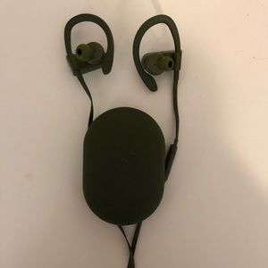 Dark green Powerbeats